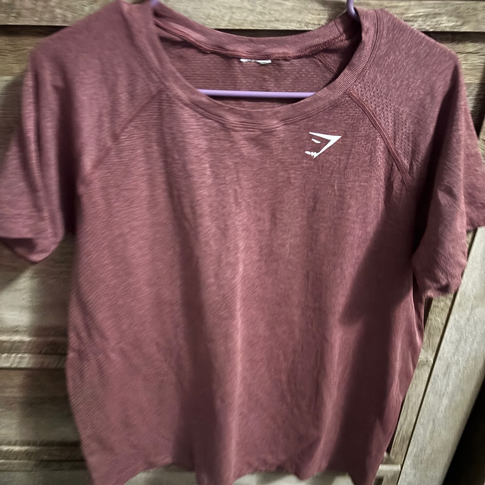 Gymshark women’s vital seamless light t-shirt size: XL